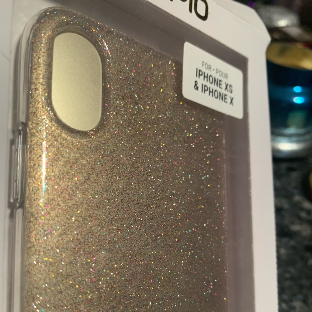 New Incipio Design Series iPhone Glitter Case